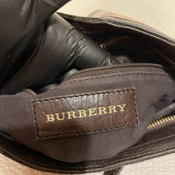 Burberry Haymarket Crossbody bag - Picture 5 of 10